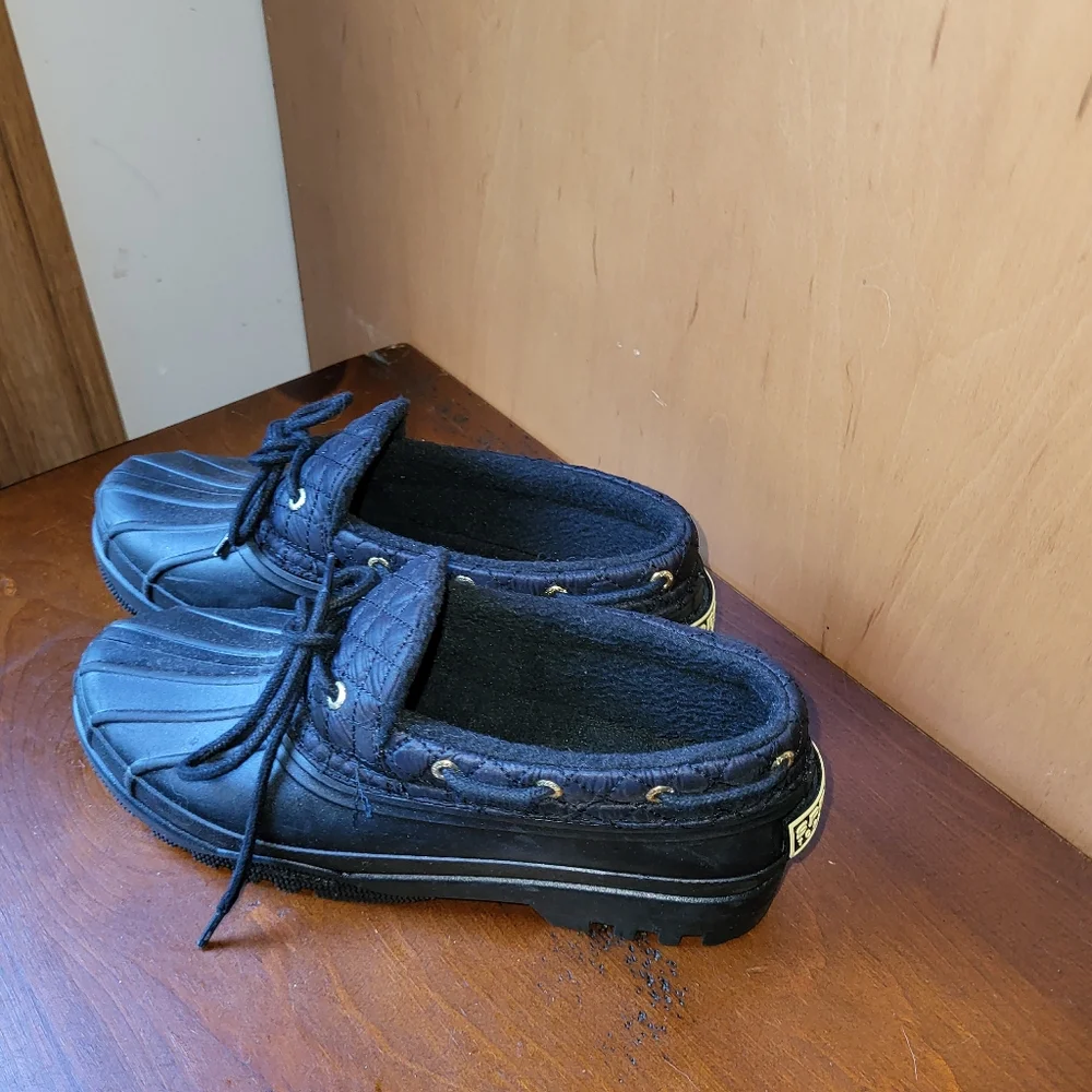 Sperry Women's Black Quilted Shoes